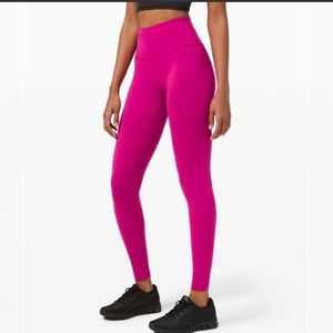 Lululemon Wunder Train High-Rise Tight 28"
Ripened Raspberry